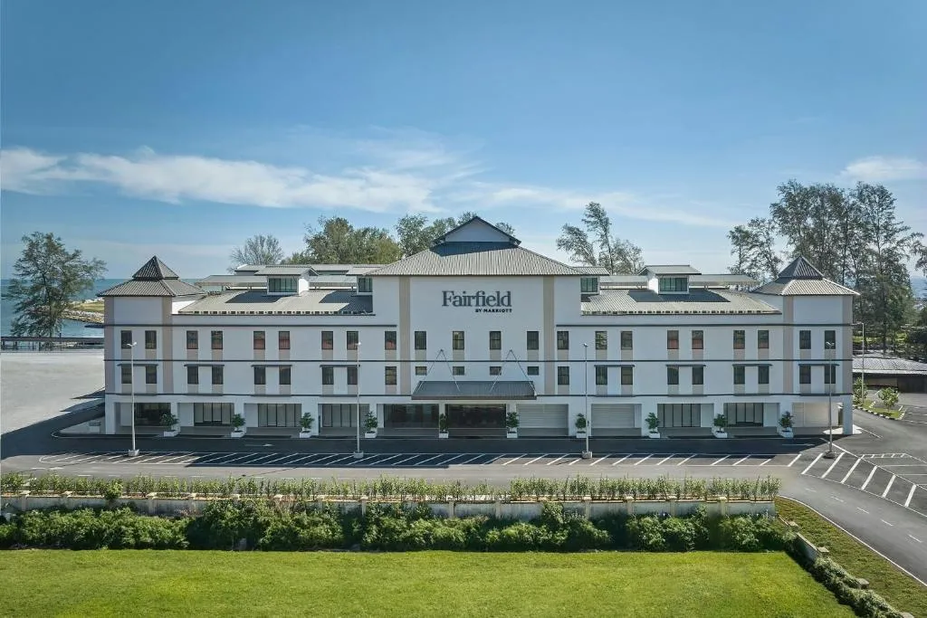 Fairfield by Marriott Kuala Besut，位于瓜拉勿述的酒店