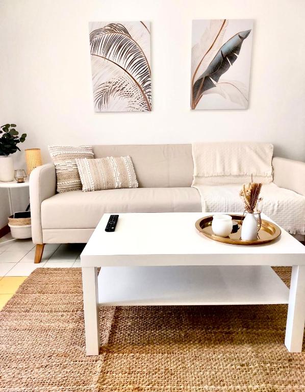 Golden Sun Apartment - 2