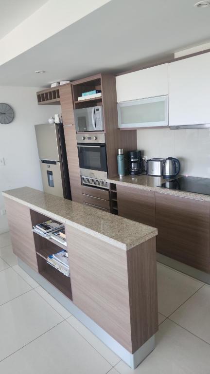 Gala Vista - 2