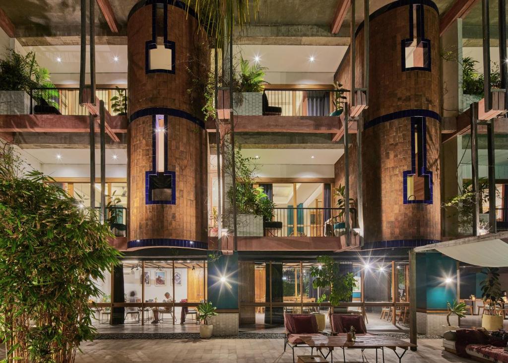Hotel Image 2