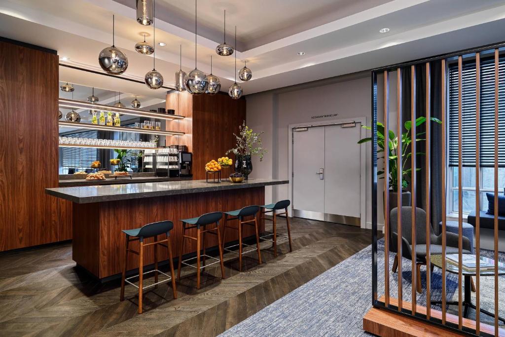 Bar/lounge