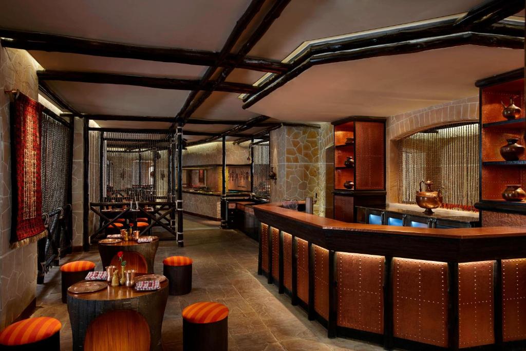 Restaurant, ITC Grand Chola, a Luxury Collection Hotel, Chennai in Chennai
