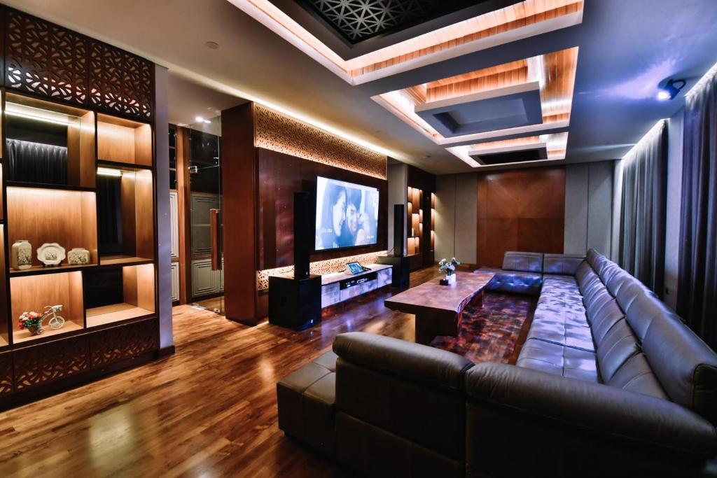 LaMaIn Villa Dago Pakar LaMaIn Villa Dago Pakar