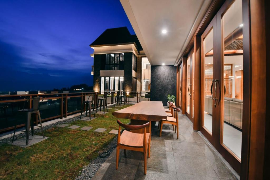 LaMaIn Villa Dago Pakar LaMaIn Villa Dago Pakar