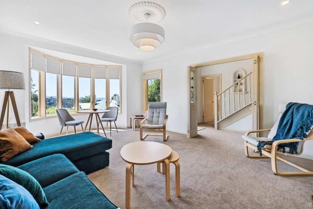 Lizzy's Hideaway, Close to City, West Hobart