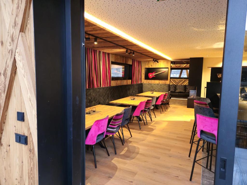 rocking home - 5
