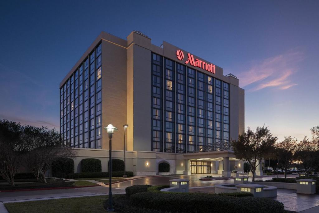 Exterior view, Houston Marriott South at Hobby Airport in Houston (TX)