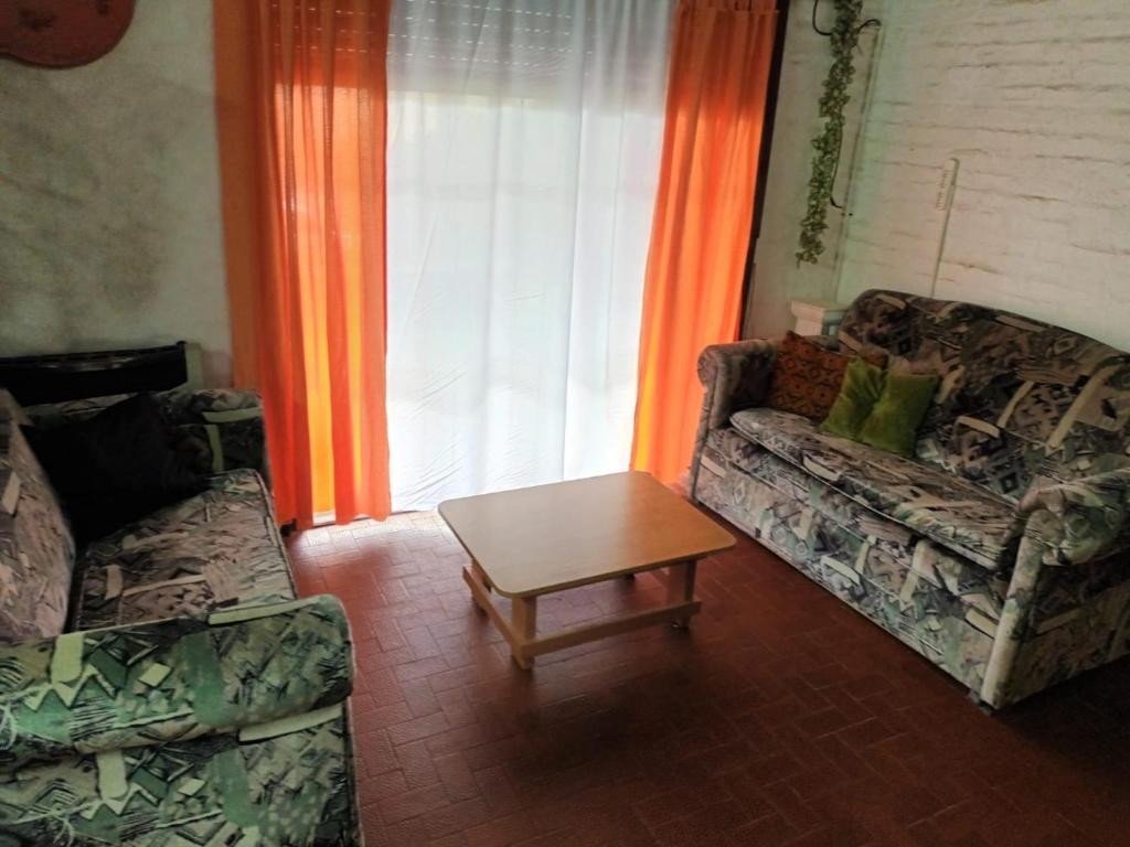 Casa entera a una cuadra de la playa - 3