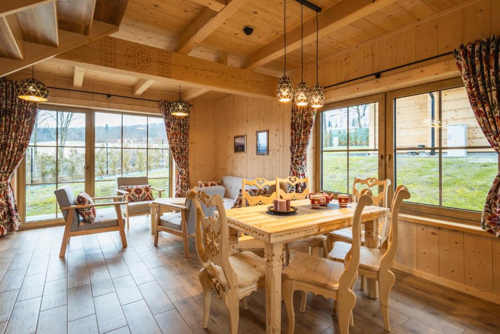 Krokusowa Dolina Wioska Pod Tatrami, Ratułów