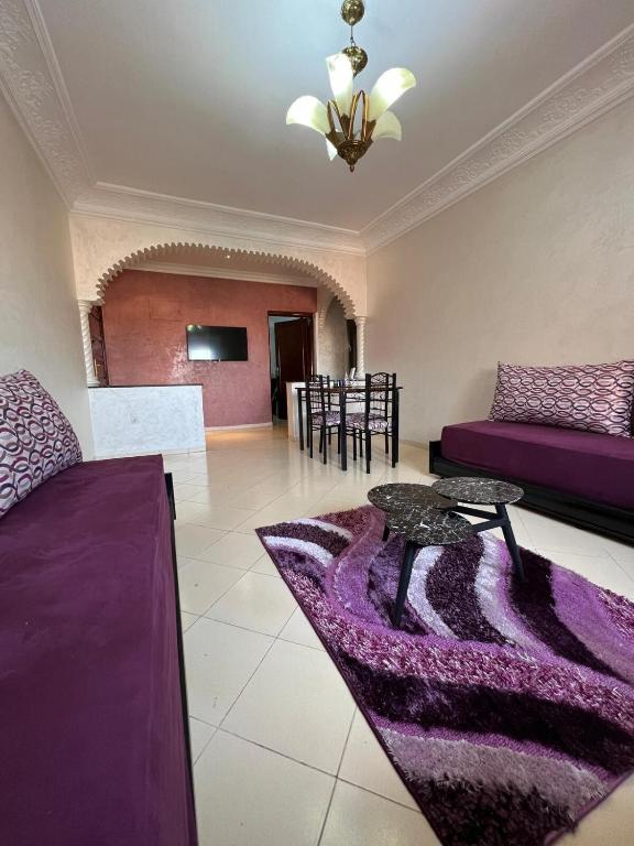 Calm & Cozy Studio with Balcony, Marakéš