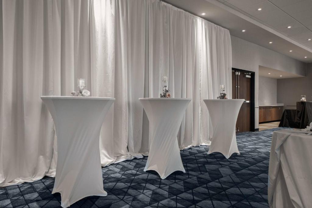 フロント・ロビー