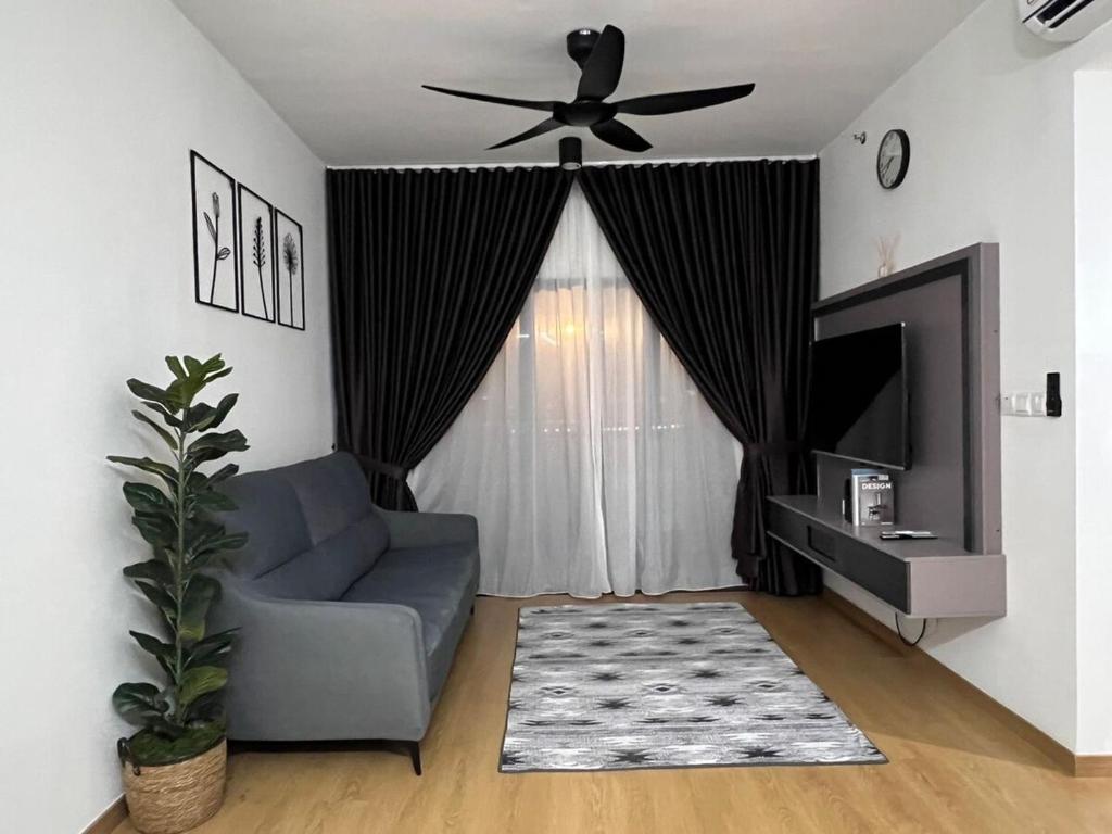 HavenHome SplashMania, Kampung Dengkil