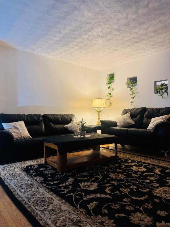 The Regal Sanctuary, Niagara Falls