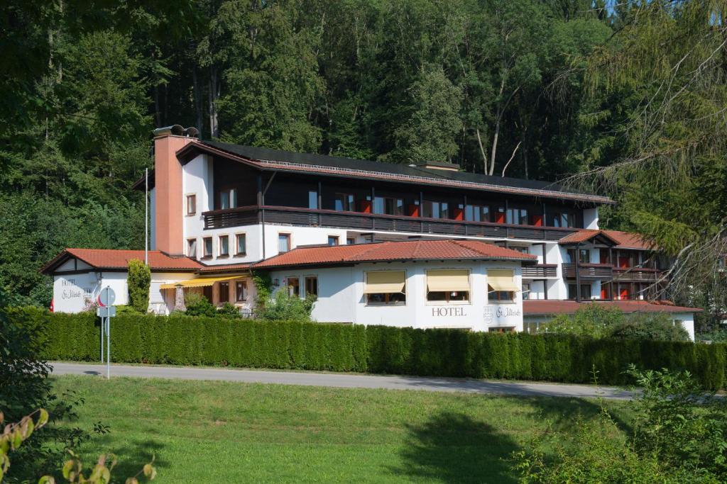 Hotel St. Ulrich Garni — Hotel in Ottobeuren