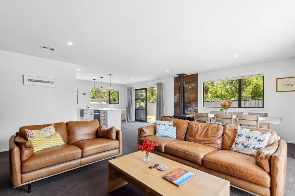 Stylish & Private near the Lake, Lake Hawea