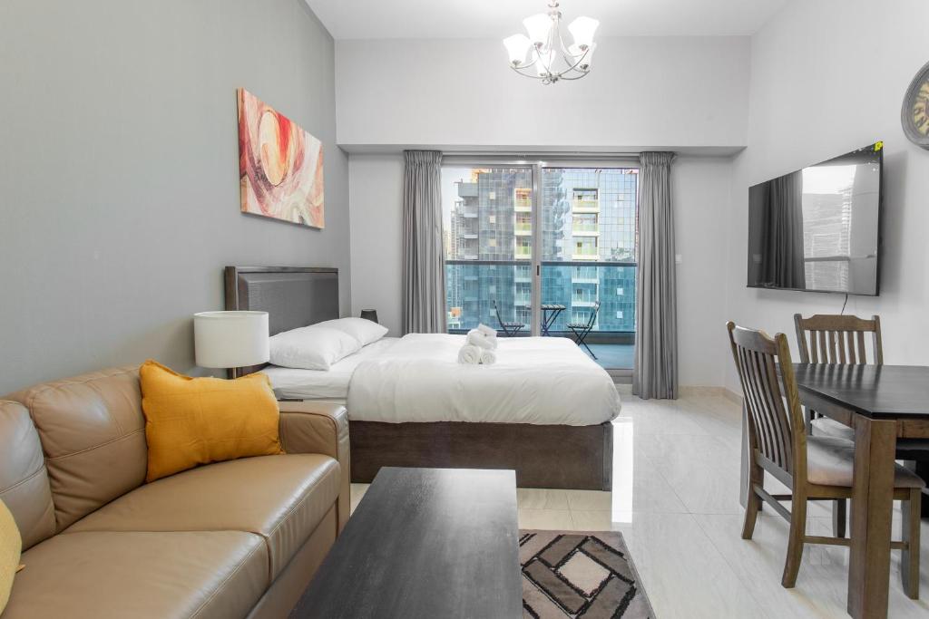 Elegant Studio in Elite Business Bay, Dubai