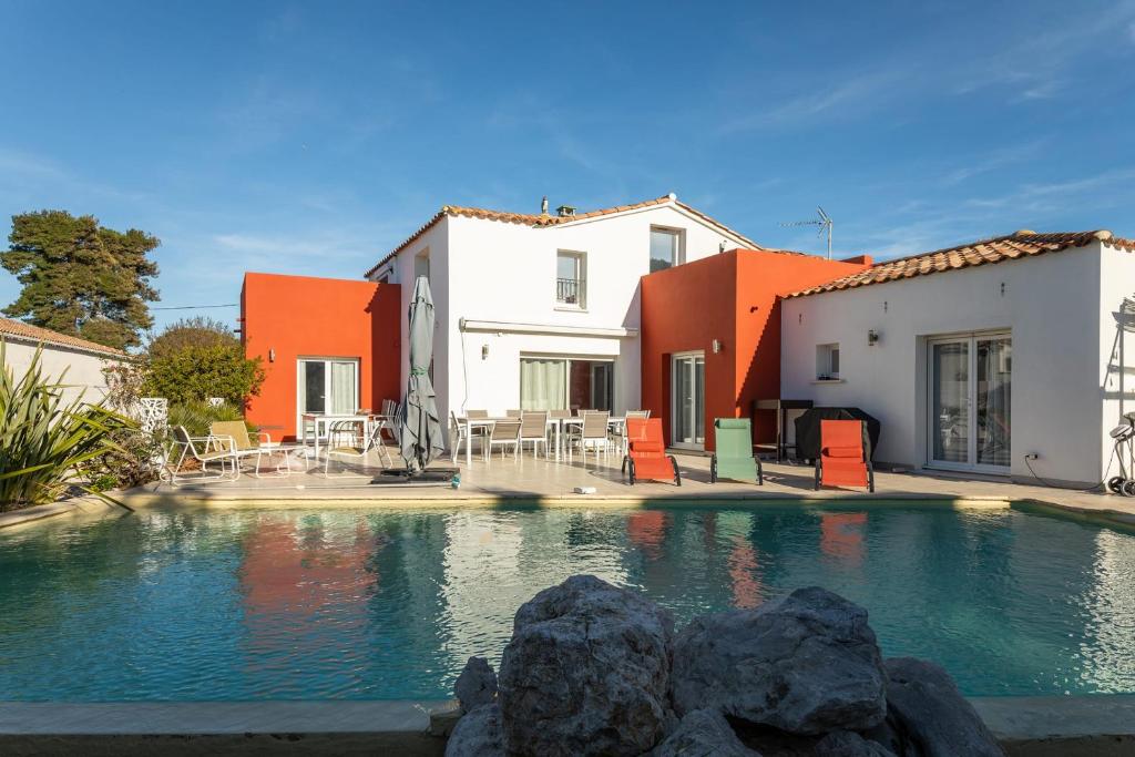 Le Trésor de Rochelongue Villa de Lujo Espaciosa con Piscina Infinita - 2