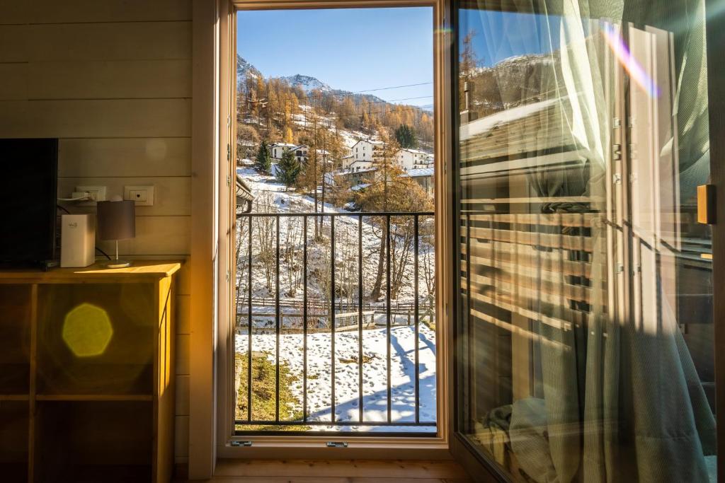 HelloCHALET - Piccolo Giglio Chalet - 3