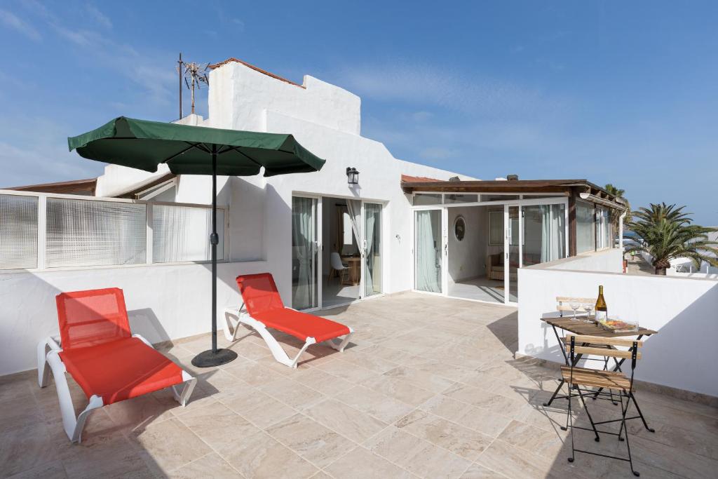 Home2Book Stylish Coastal Apartment, Corralejo - 1