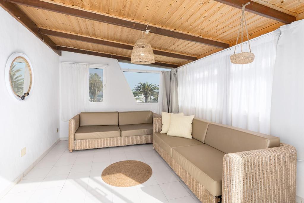 Home2Book Stylish Coastal Apartment, Corralejo - 2