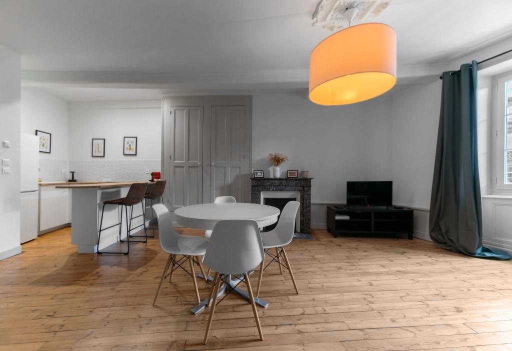 Le Ballainvilliers - Appartement cœur de ville - 5