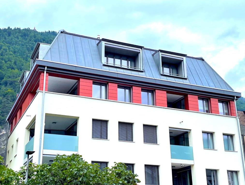 Modern with Alps Scenic Views and Concierge by SwissHut - 3