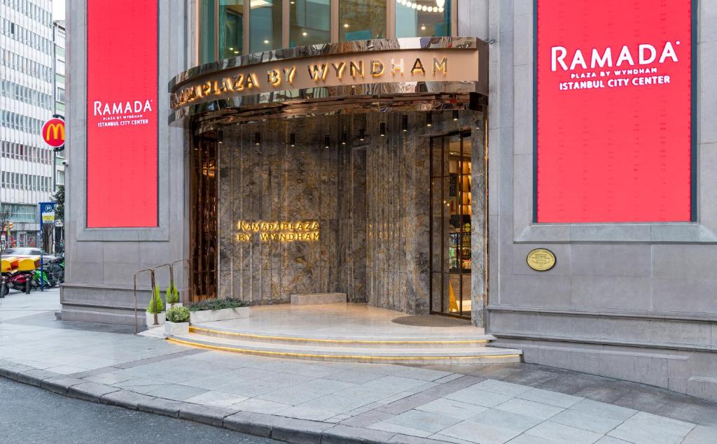 İstanbul Ramada Plaza by Wyndham Istanbul City Center Additional