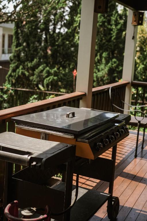 Rumah Pelita near Lembang FREE WIFI &#8211; Villa Lantera