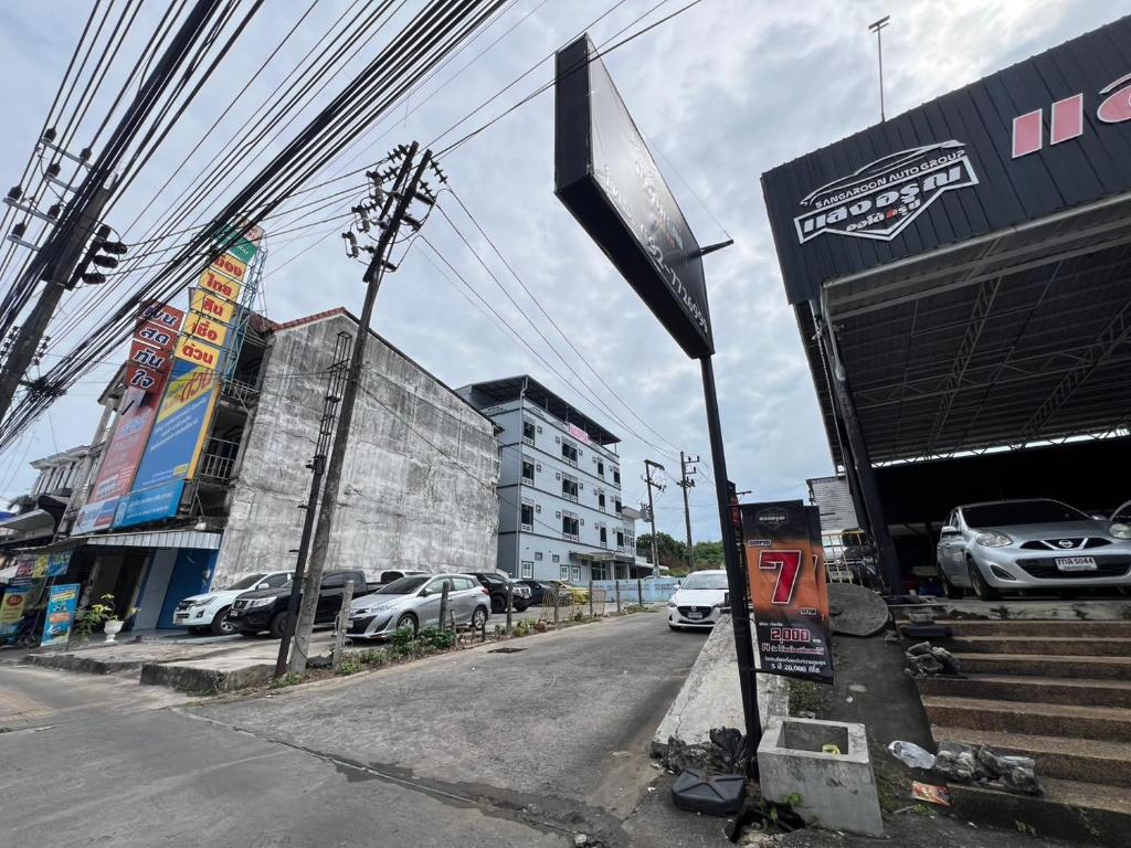 Exterior view, Terminal2 Hotel Phukettown in Phuket
