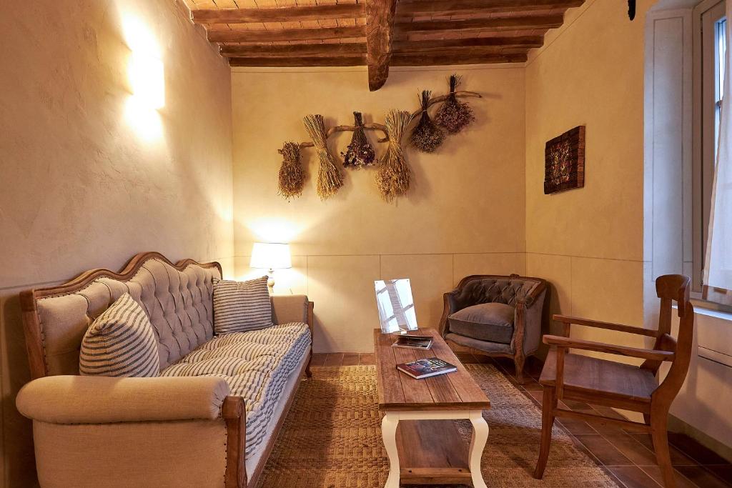 Saturnalia Village Rooms 내부