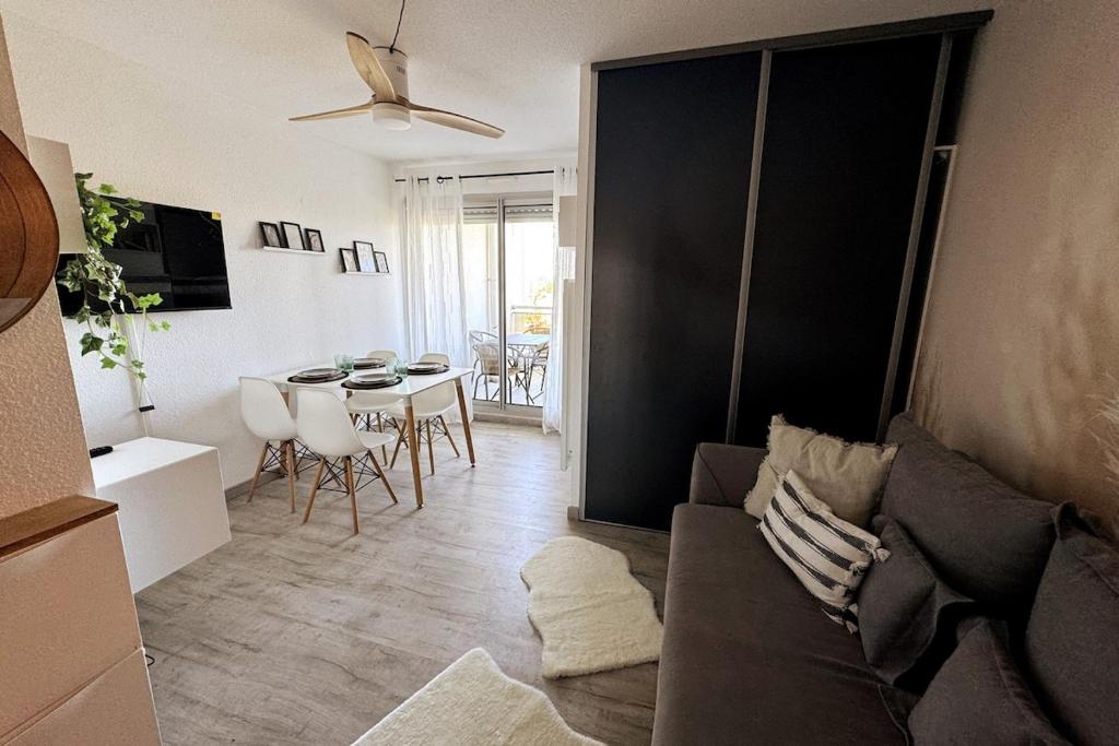 Studio, terrasse, wifi, pkg, La Grande Motte, La Grande Motte