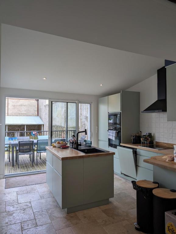 Maison Familiale, Saint-malo, 5 Chambres 10 Couchages, Tout à Pied - 3
