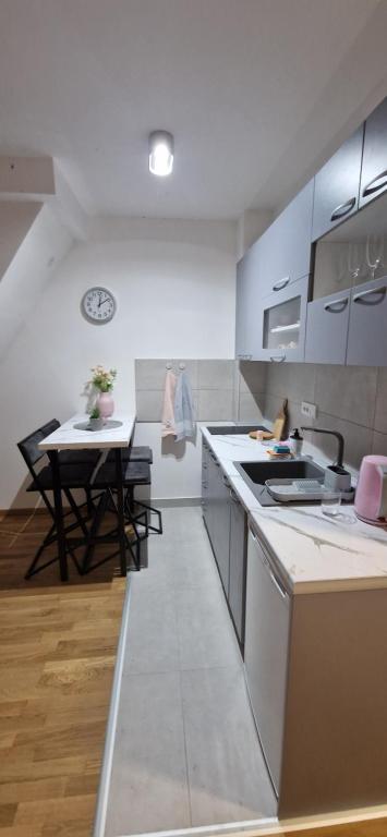 DivčiNova C19 Princess, Divčibare