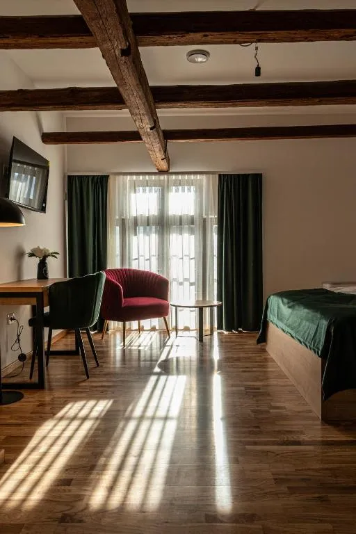 Gostišče Pod Kostanji, hotel in Dobrna