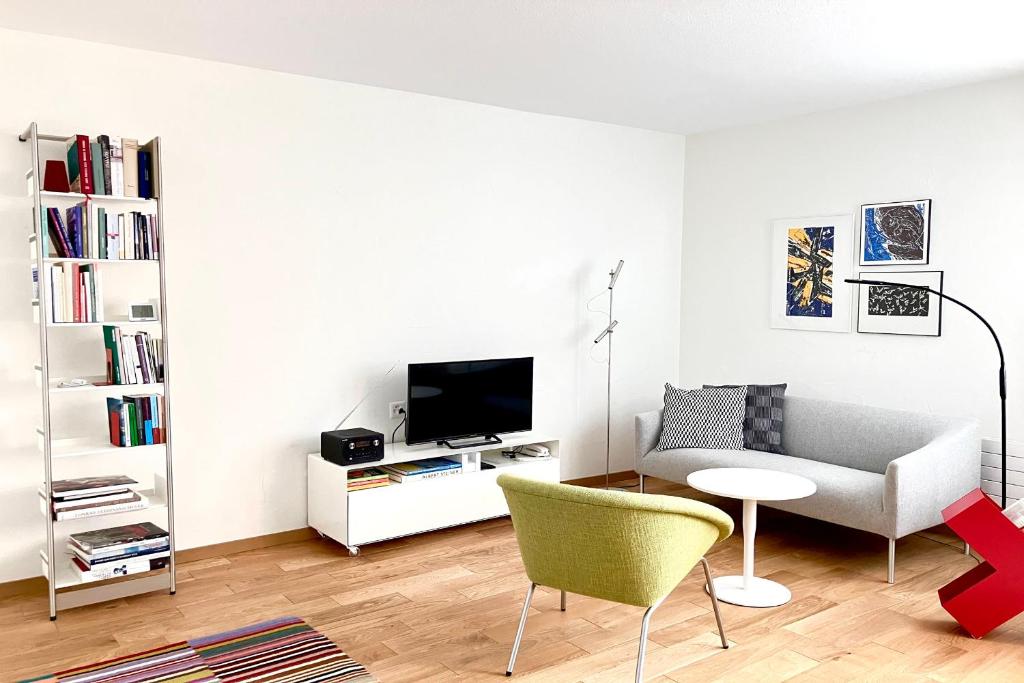 Residenza Lagrev 1 Zimmerwohnung Nr 004 - Typ 12A - Hochparterre - Süd - 1