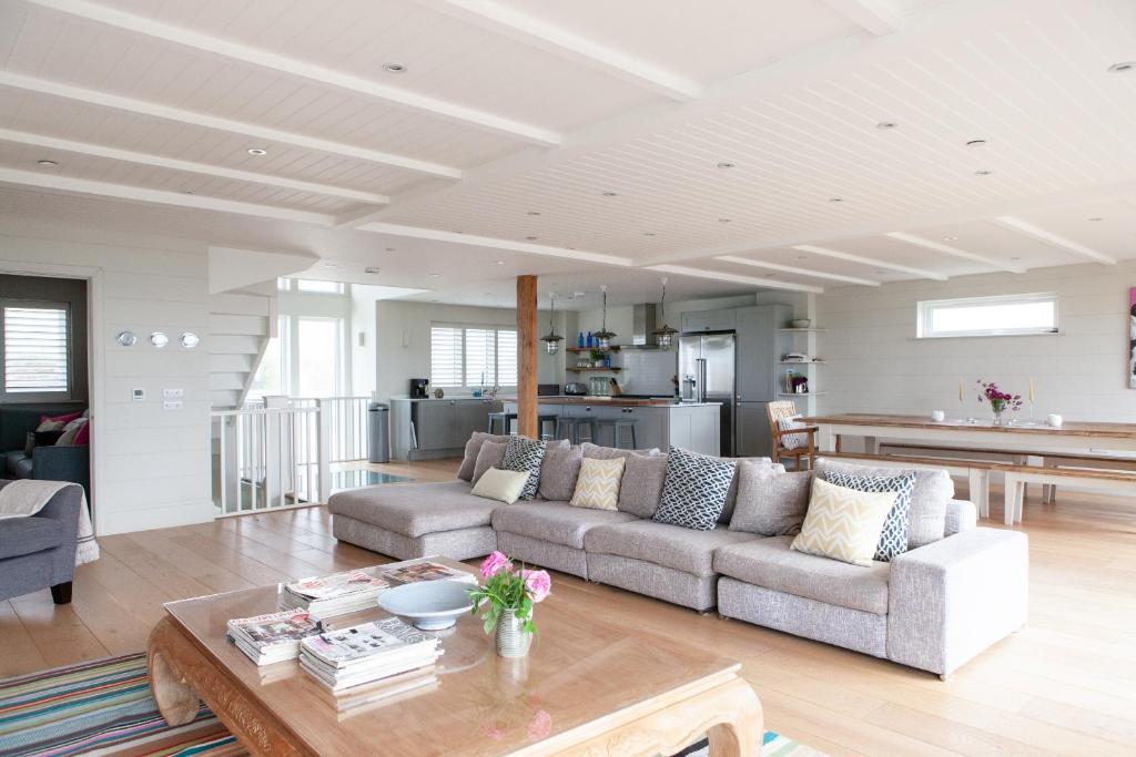 Long Island - Bracklesham Bay, Chichester