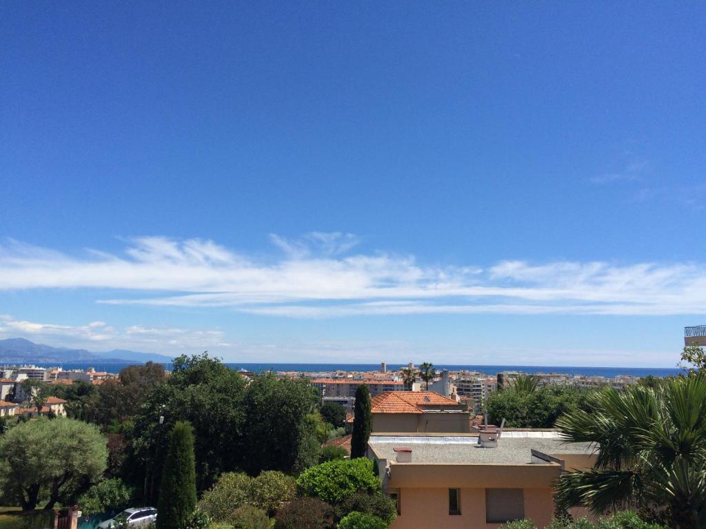 Vue mer, terrasse et parking privé - 1