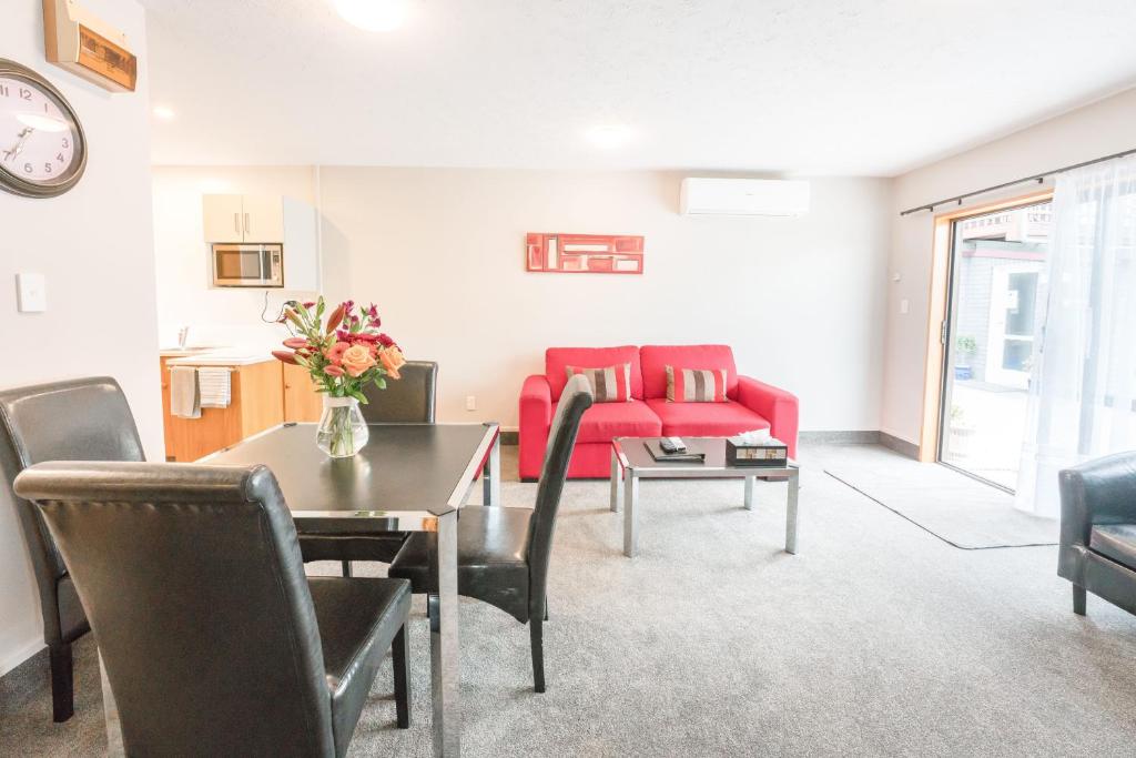 Strathern Motor Lodge