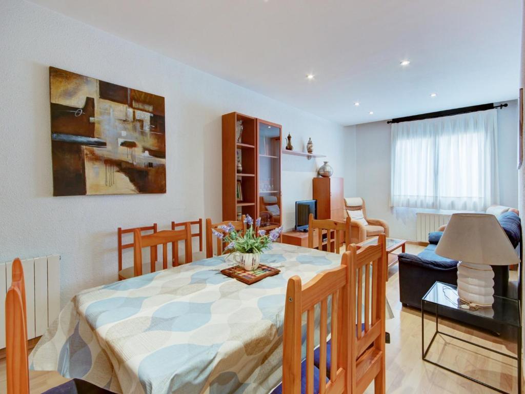 Apartment in Roses with Beachfront View - 2