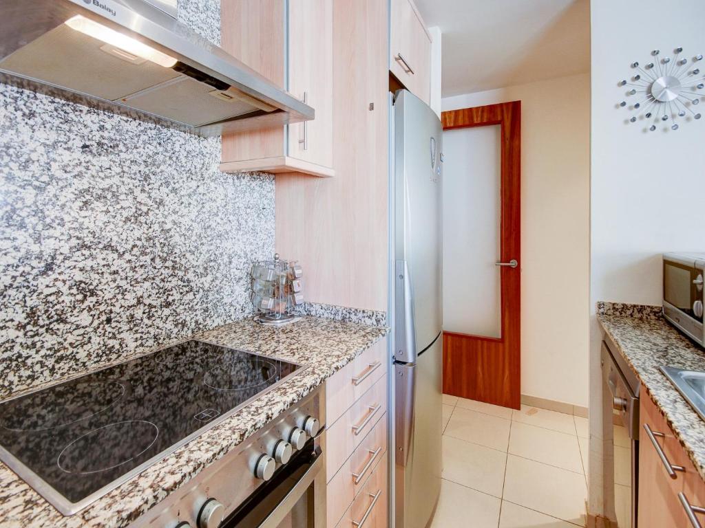 Apartment in Roses with Beachfront Views - 3