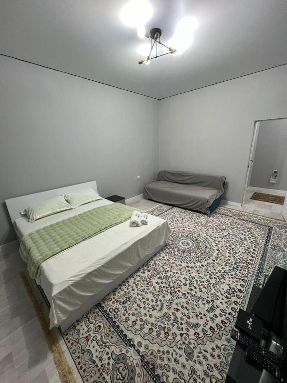 아파트의 잘 갖춰진 주방 공간