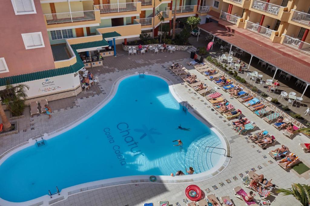 Hotel Chatur Costa Caleta — Swimming pool in Caleta De Fuste, Canary Islands
