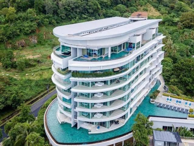 Ark Studio only 10 Minutes from kata Karon Beach, Ban Karon