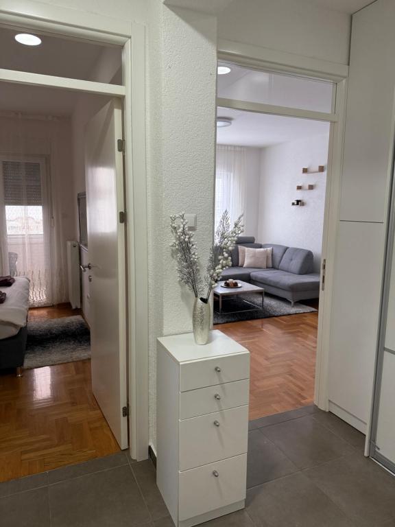 City Apartment Banja Luka sa Parkingom u garazi - 1