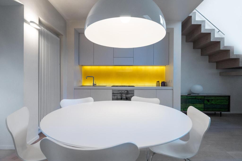 Center design house - 4