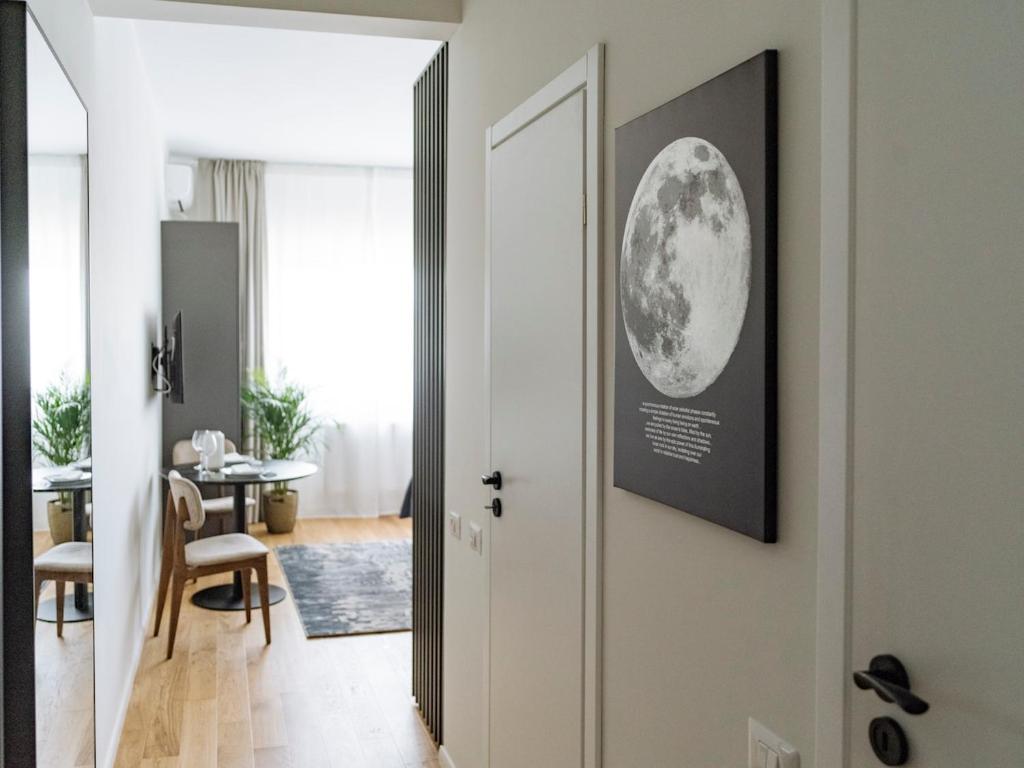 Sunny Studio - Top Location - Charming Balcony, Bukurešť