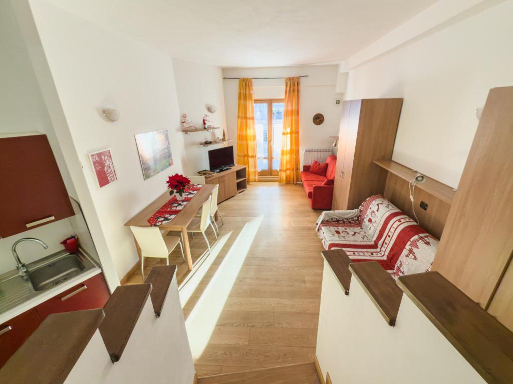 Monolocale sulle piste da sci, Pila