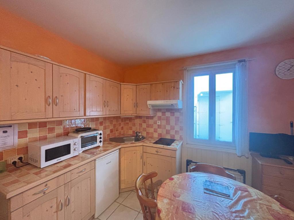 Studio charmant pour 4 personnes proche plage aux Sables-d'Olonne - FR-1-197-614 - 2