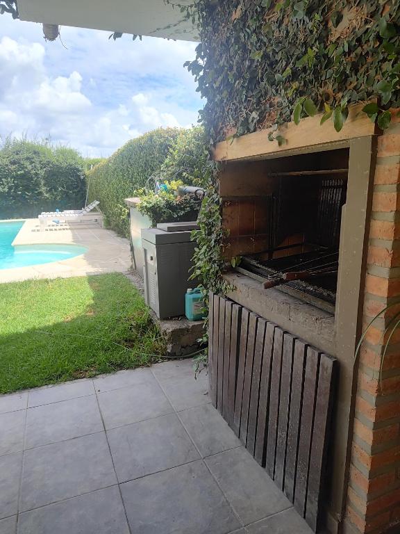 Casa de 2 pisos, Zona Aeropuerto, 3 dormitorios - 5