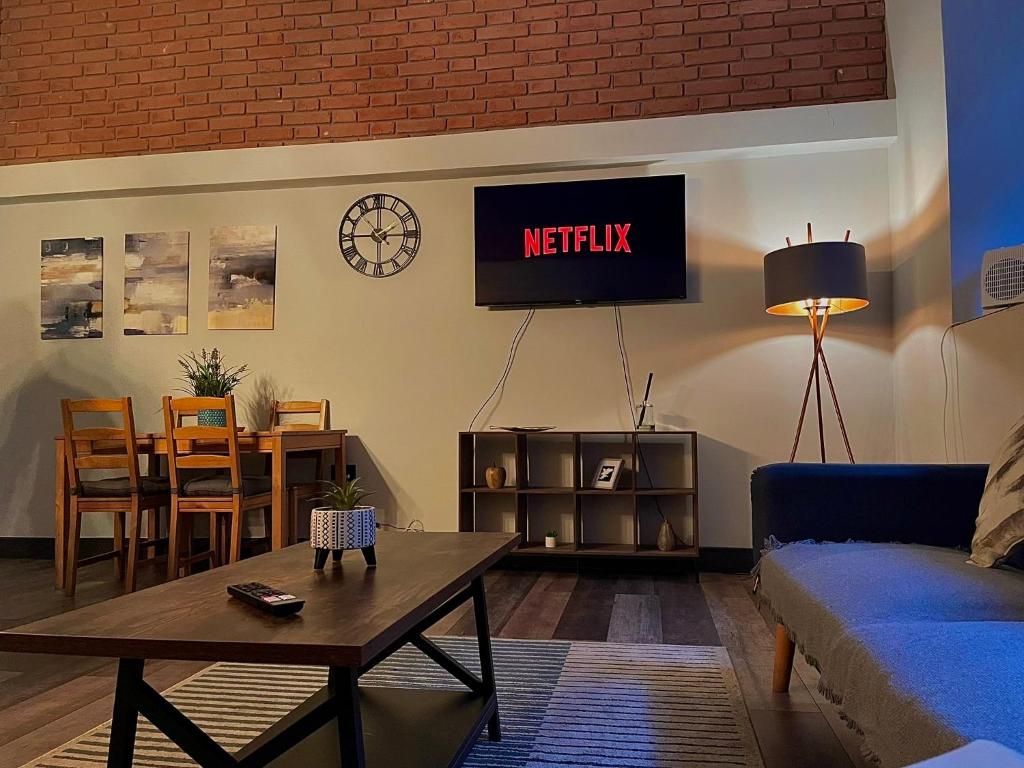 Artistic, Cozy, Stylish, Open Plan, City Centre 1BR, Sheffield